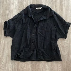 Button up back short sleeve top